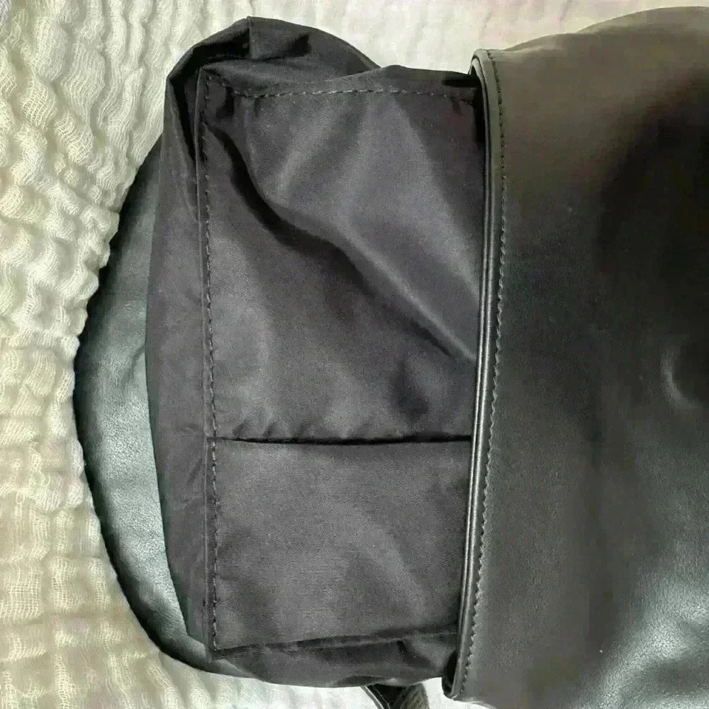 Leader Bag - Picture 10 of 11